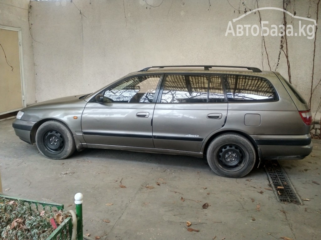 Toyota Caldina 1994 года за 160 000 сом