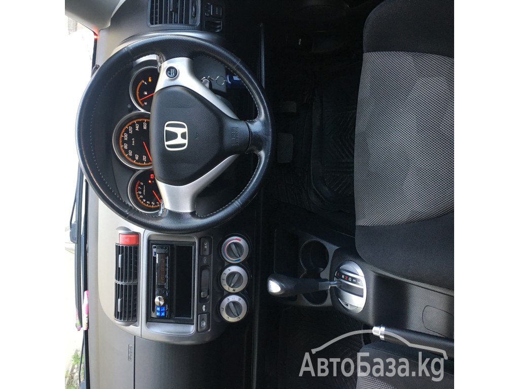 Honda Fit 2004 года за ~420 700 сом