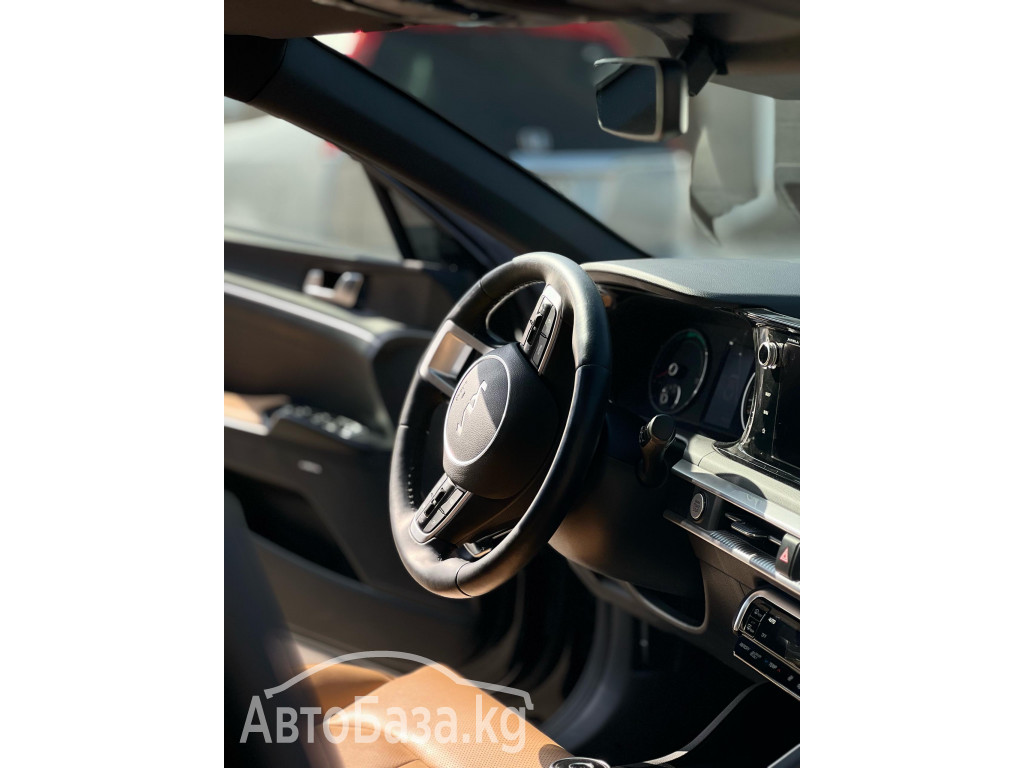 Kia K5 2017 года за ~1 935 000 руб.