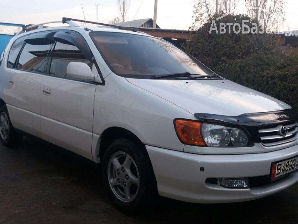 Toyota Ipsum 2001 года за ~336 200 сом