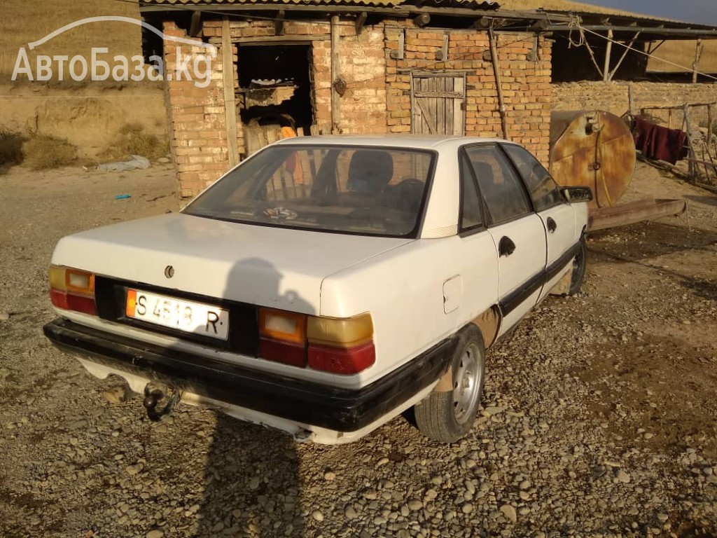 Audi 80 1986 года за 40 000 сом