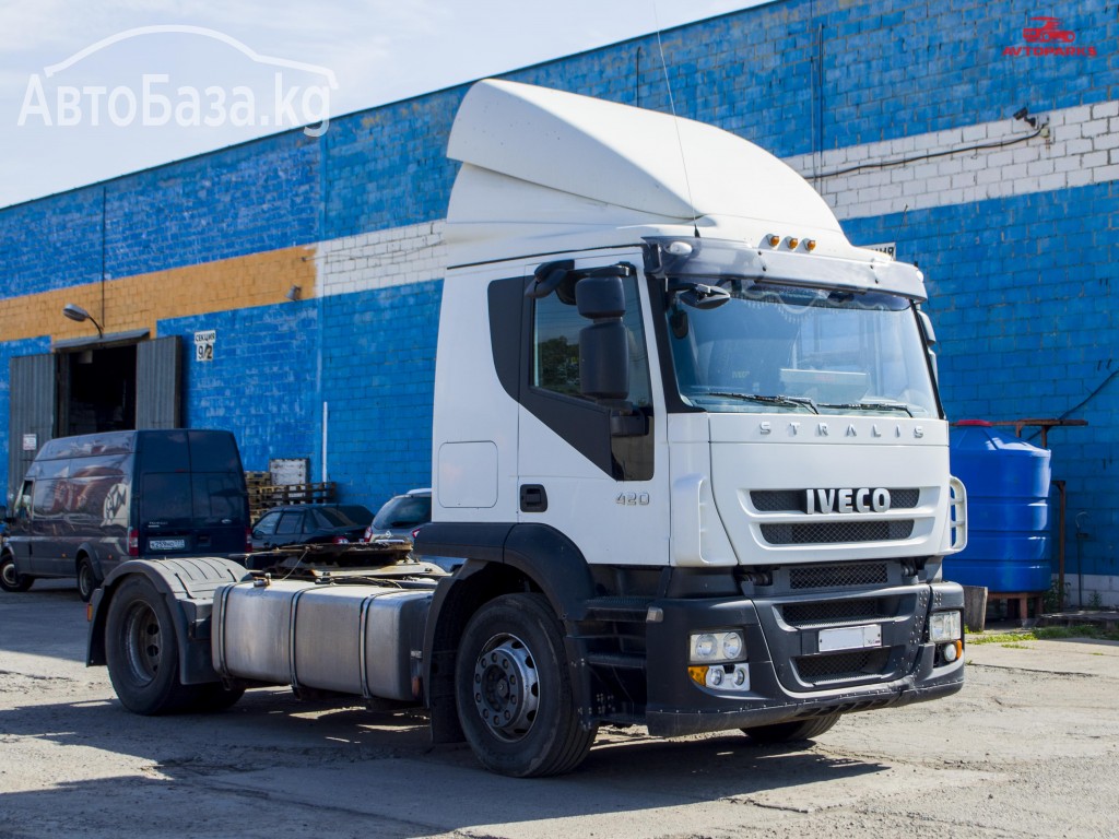 Тягач Iveco Stralis AT440S42