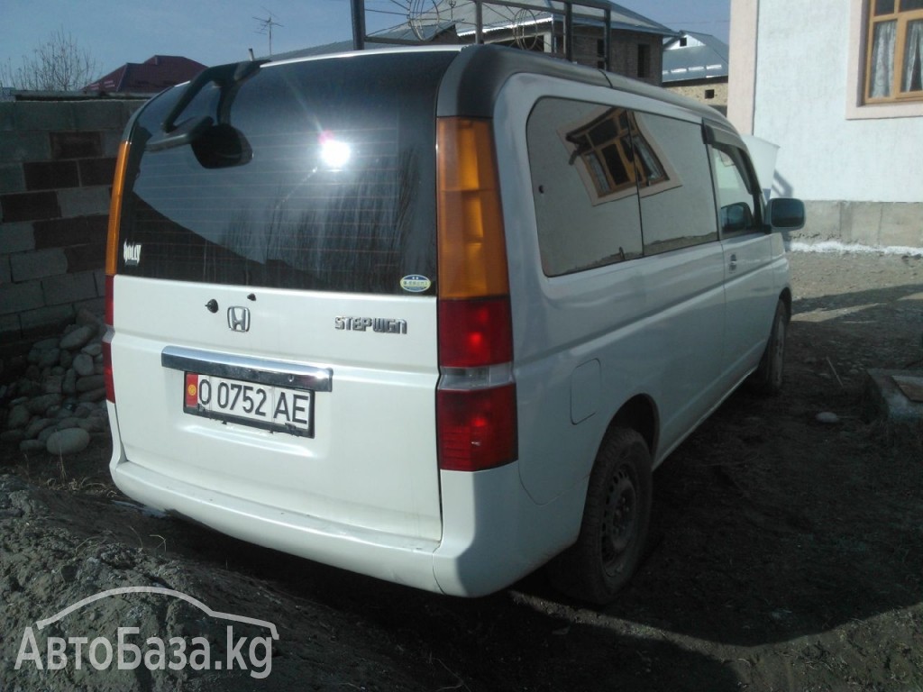 Honda Stepwgn 2003 года за ~431 100 сом