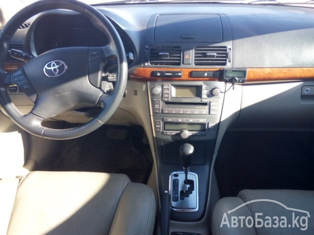 Toyota Avensis 2007 года за ~905 200 сом