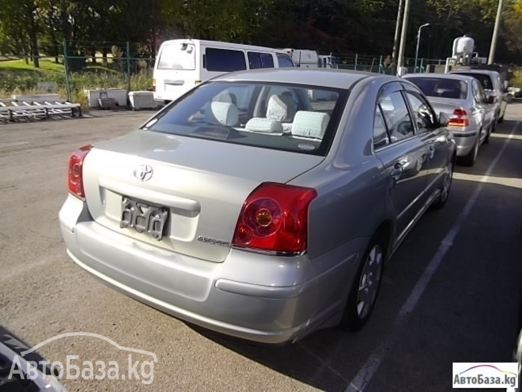 Toyota Avensis 2003 года за ~543 200 сом