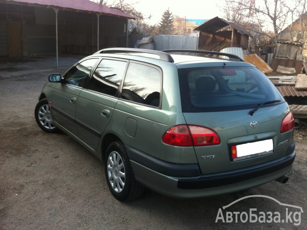 Toyota Avensis 2002 года за ~420 200 сом