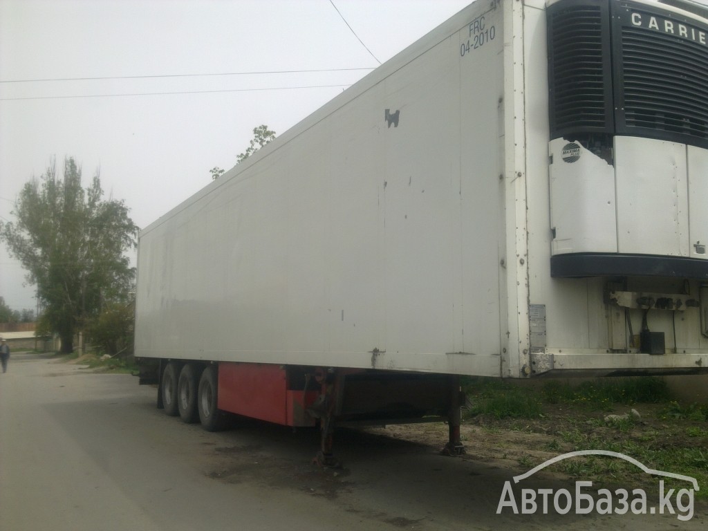 Тягач Freightliner st-120