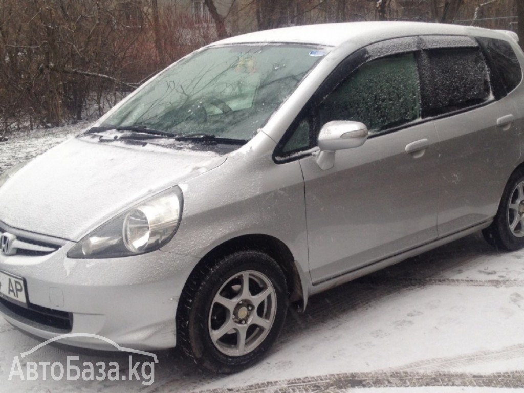 Honda Fit 2006 года за ~336 200 сом