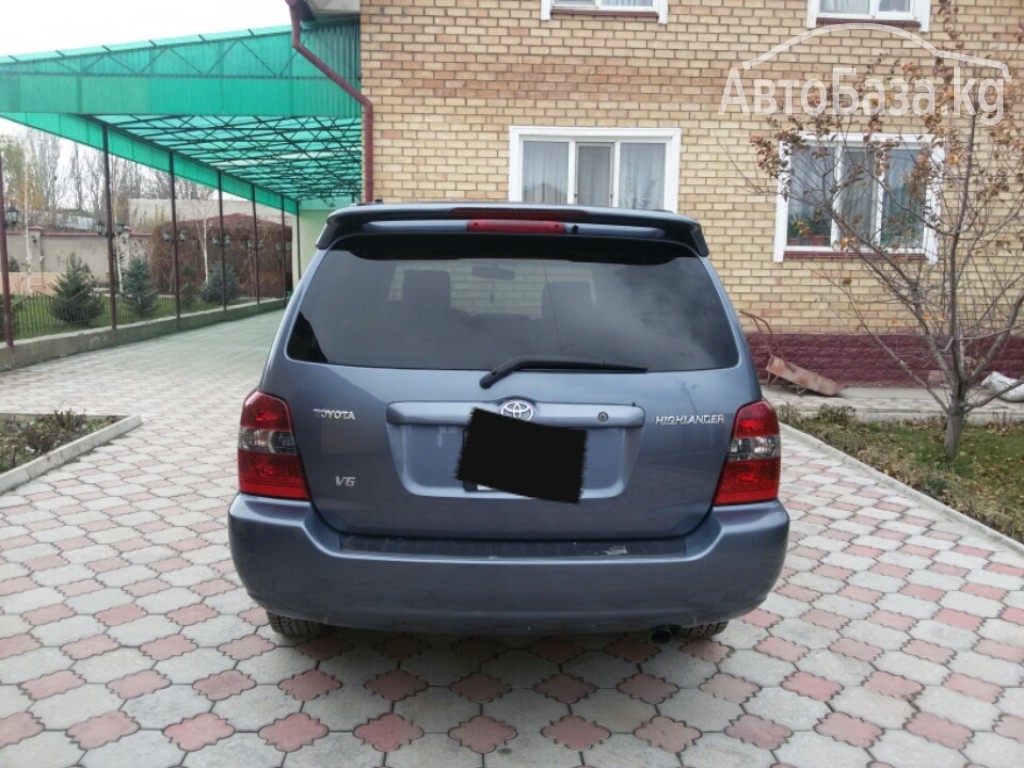 Toyota Highlander 2004 года за ~1 106 200 сом