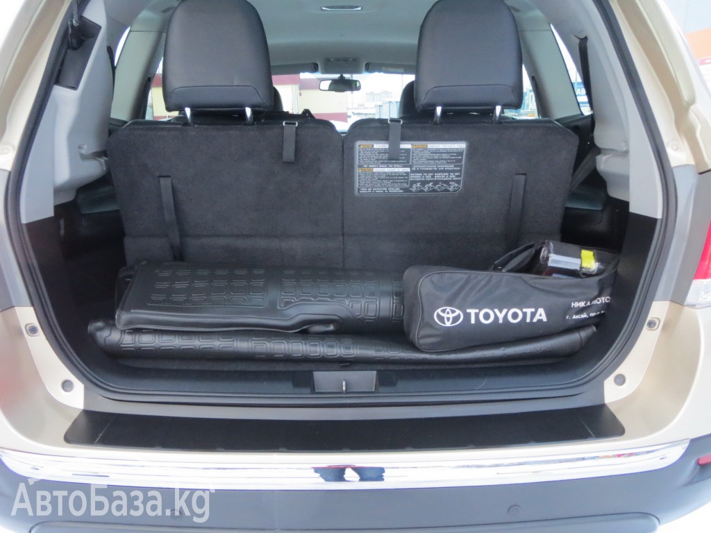 Toyota Highlander 2013 года за ~2 265 900 сом