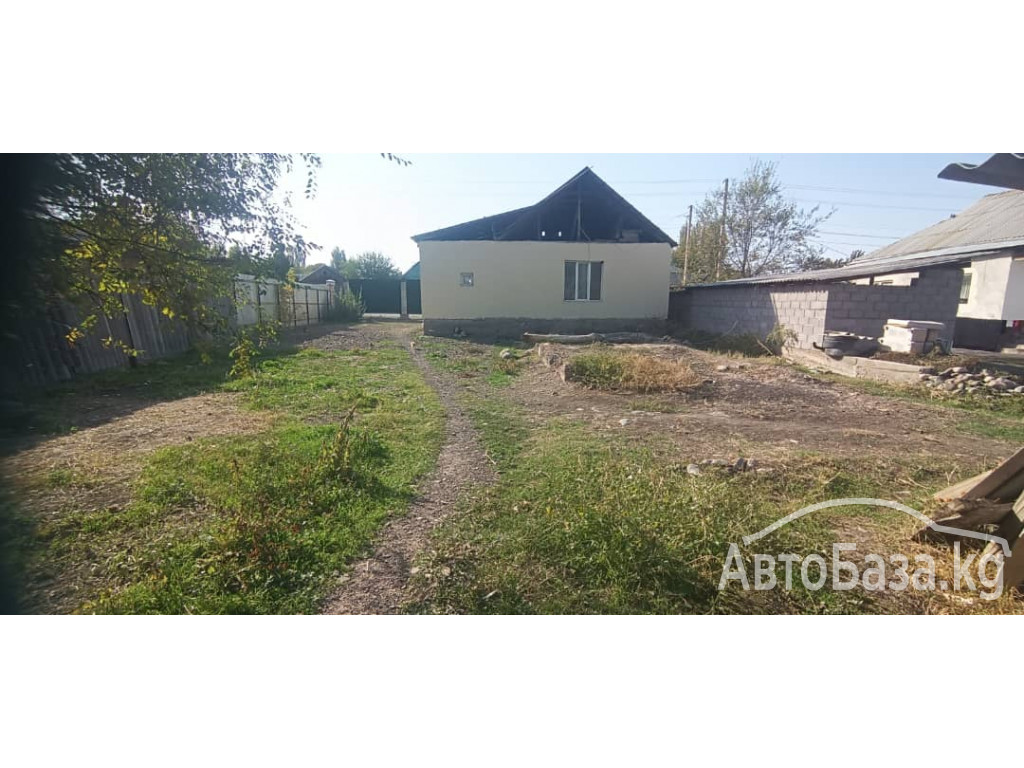 Продается дом 4 комнат, село Вознесеновка улица Пушкина 96