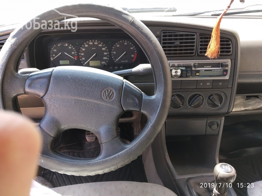 Volkswagen Passat 1996 года за ~203 600 сом