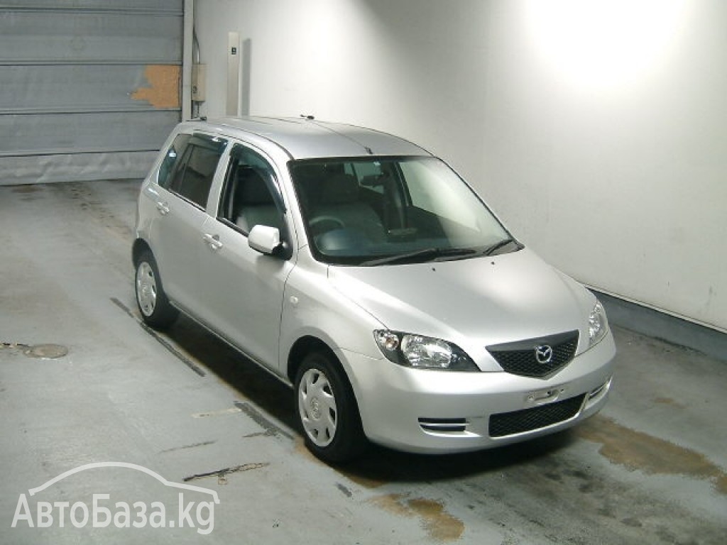 Mazda Demio 2004 года за ~409 100 руб.