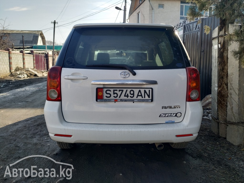 Toyota Raum 2003 года за ~405 200 сом