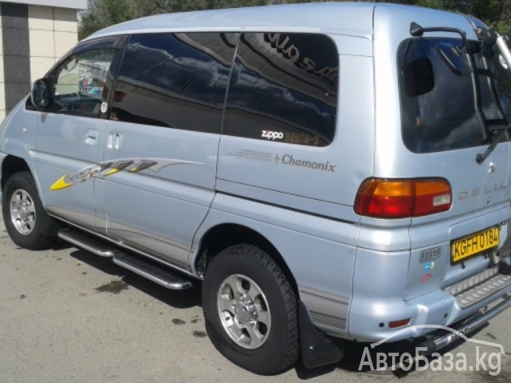 Mitsubishi Delica 2002 года за ~586 300 сом