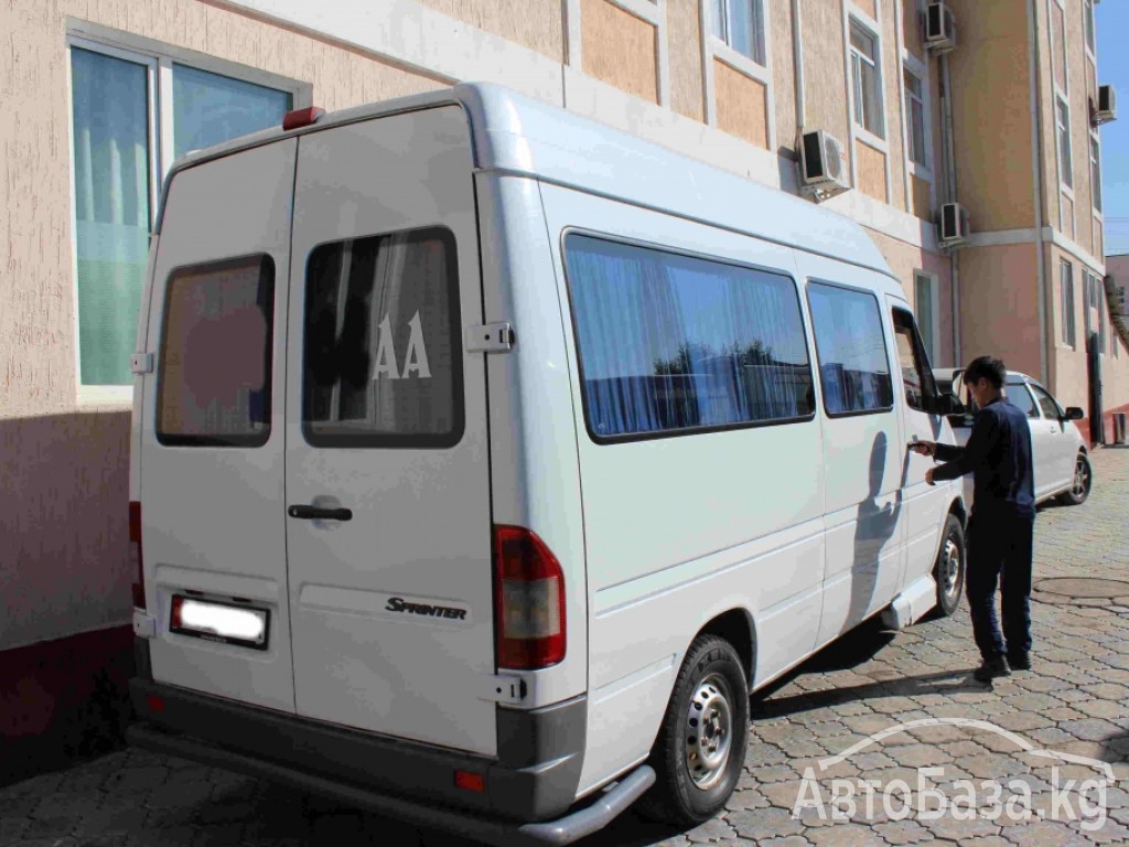 Mercedes-Benz Sprinter