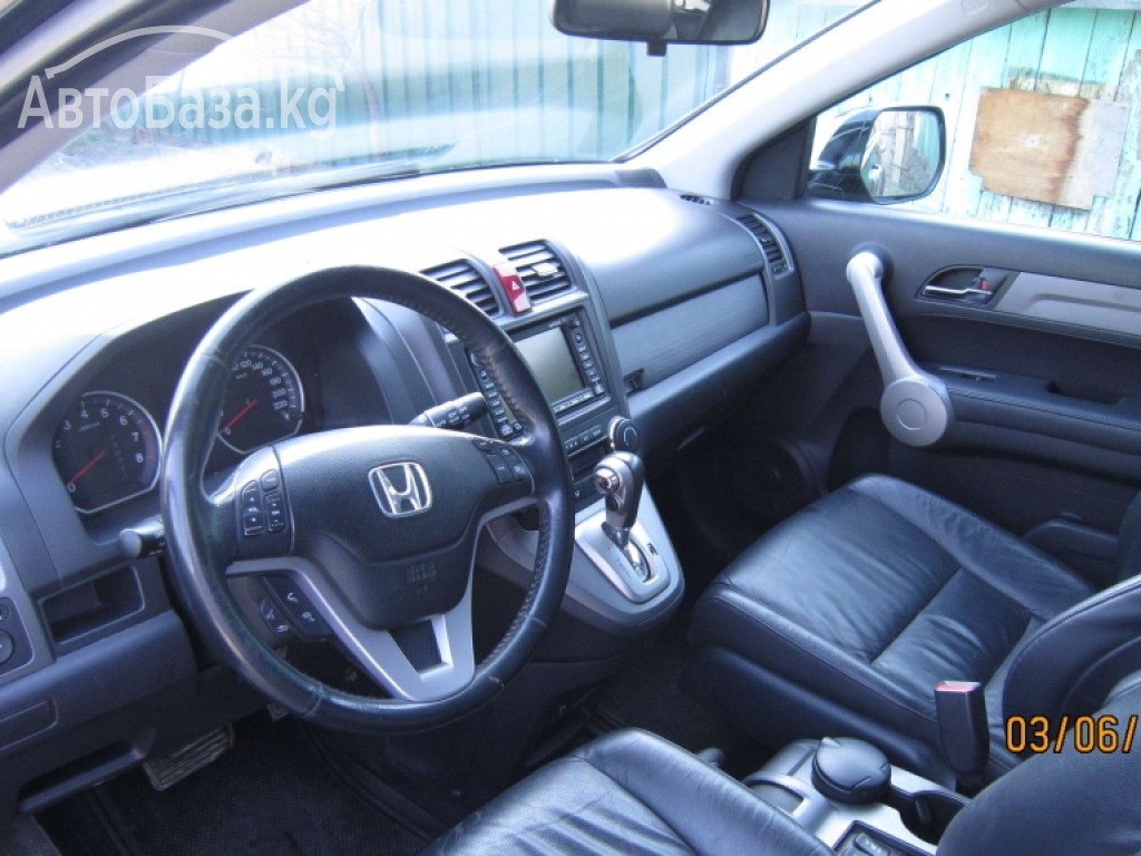 Honda CR-V 2007 года за 700 000 сом