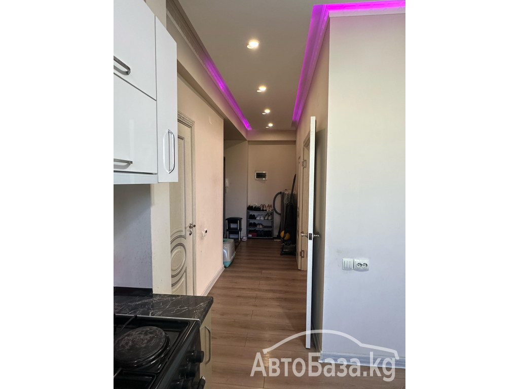 Продаю 2-ком кв р-н ТЦ Караван Т:0551 444 844