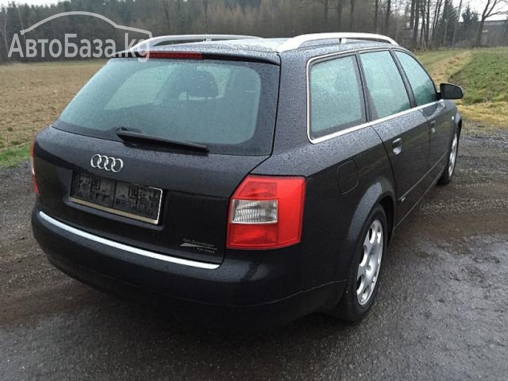 Audi A4 2004 года за 4 400$