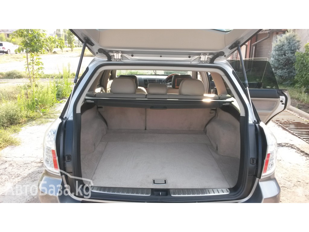 Subaru Outback 2004 года за ~558 600 руб.