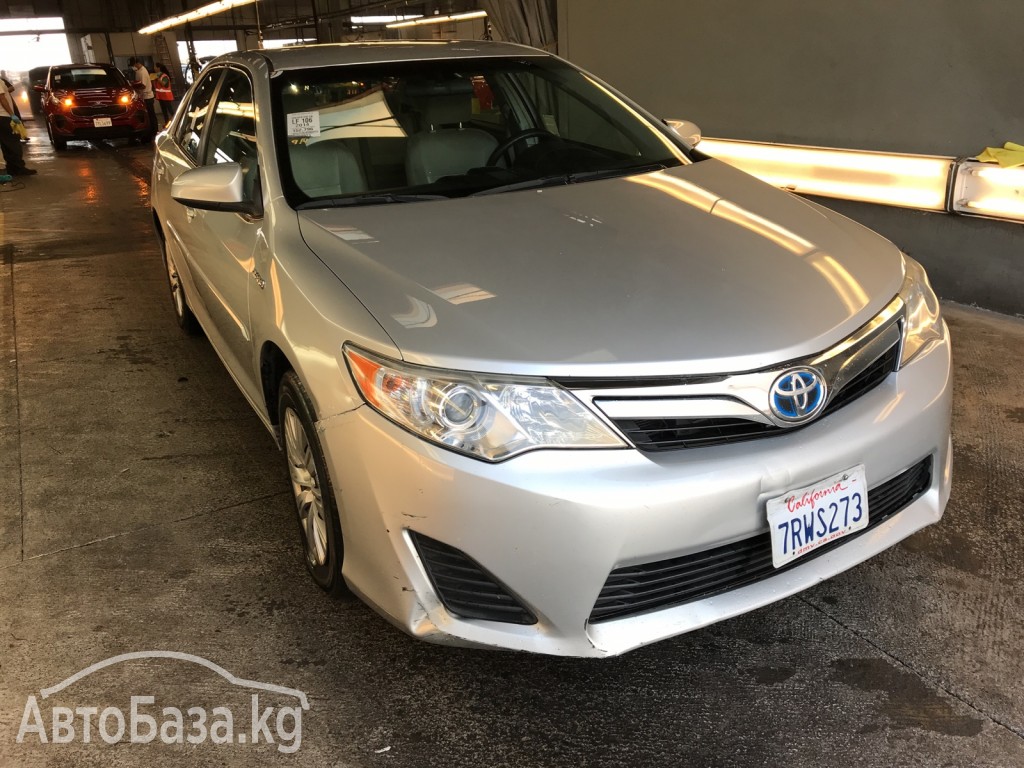 Toyota Camry 2014 года за ~905 200 сом