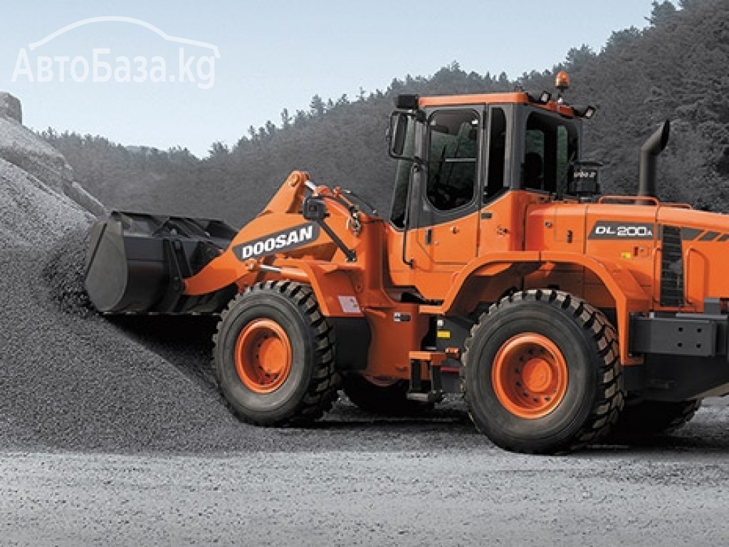 Погрузчик Doosan Колесный  DL200A