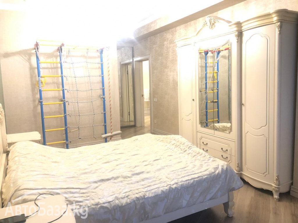 Продаю 3х комнатную квартиру в центре города, район: Вефа 