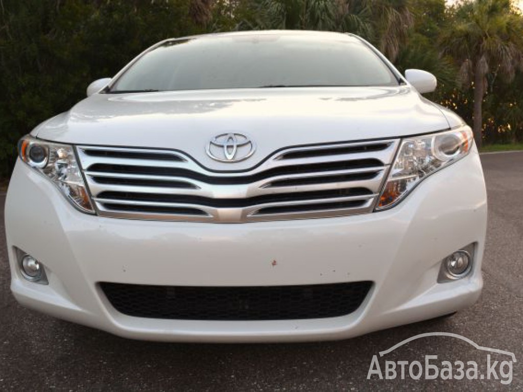 2010 Toyota Venza   