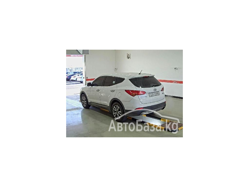 Hyundai Santa Fe 2014 года за ~1 447 000 сом