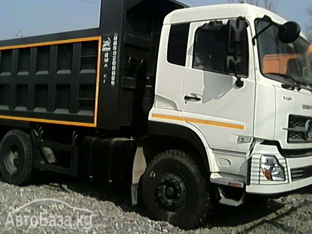 Самосвал Dongfeng 