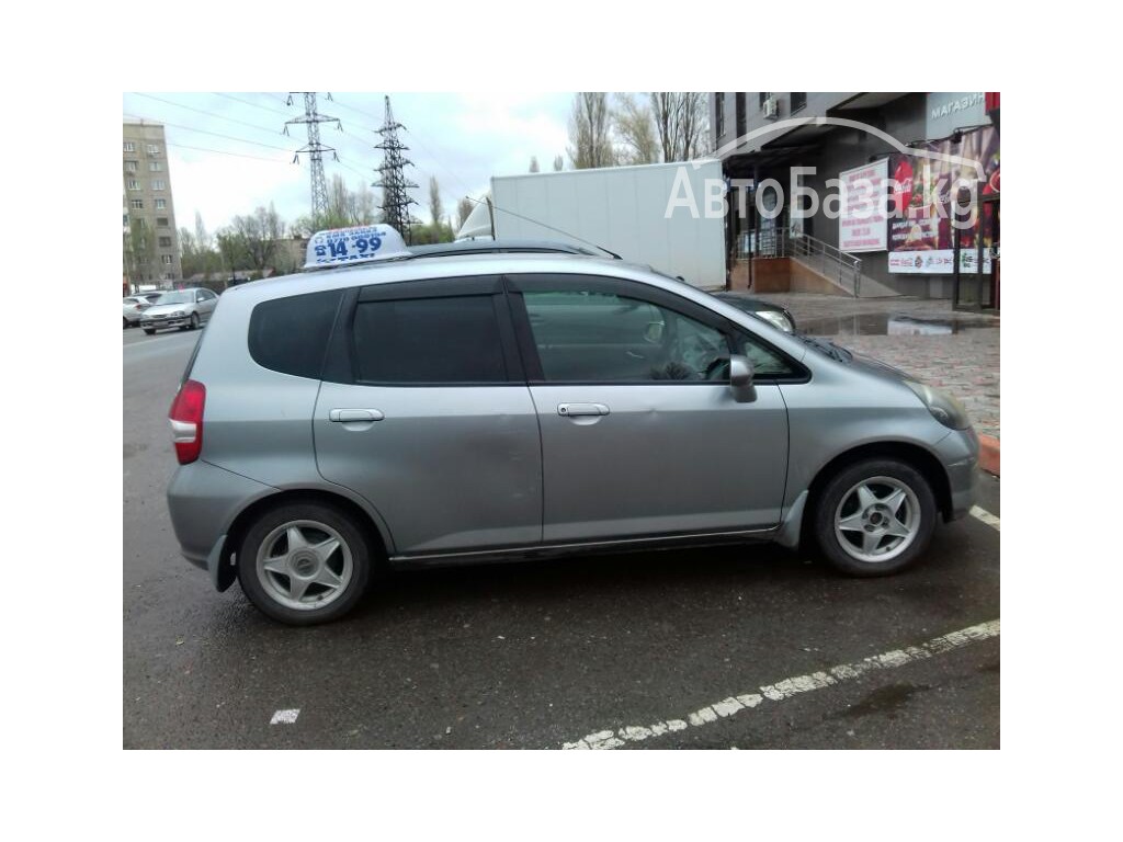 Honda Fit 2001 года за 550 сом