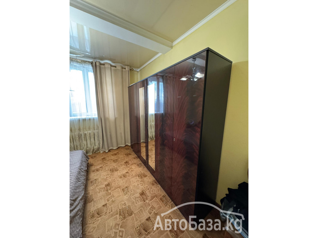 Продаю спальный гарнитур  