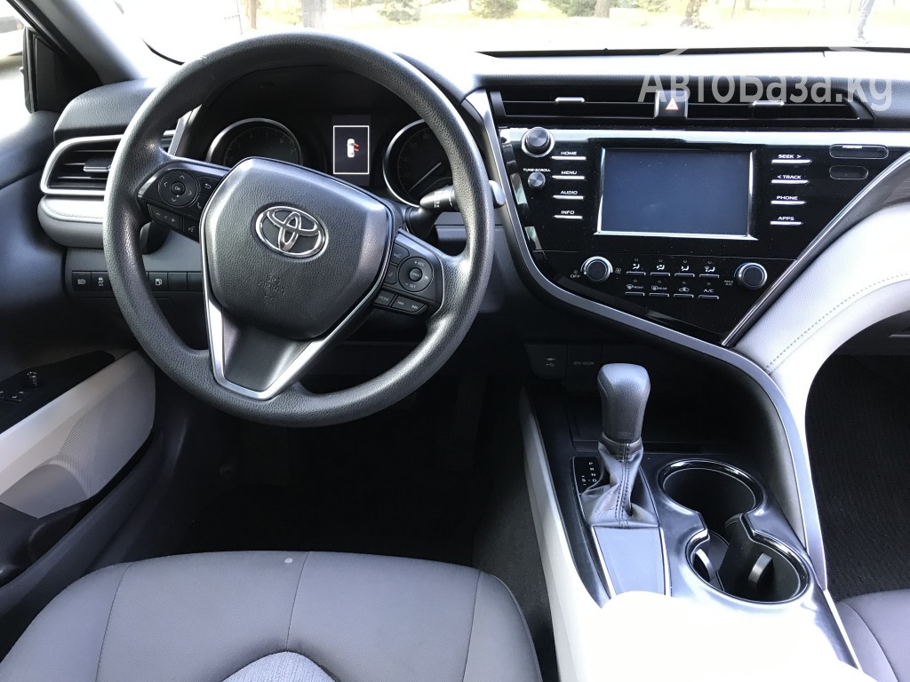 Авто на прокат - Toyota Camry 2017г.в. --- 70-80-100$ в сутки.