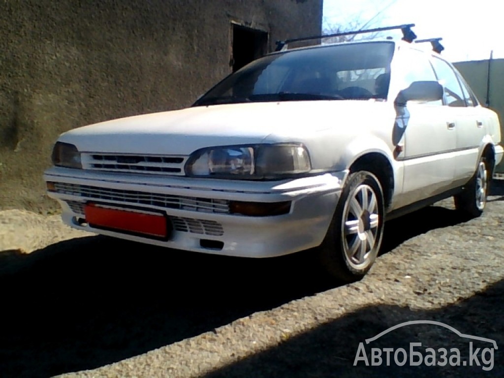 Toyota Corolla 1990 года за ~142 300 сом