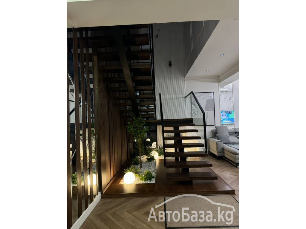 Изготовление лестниц в современном стиле!