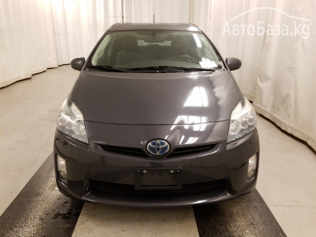 Toyota Prius 2010 года за ~905 200 сом