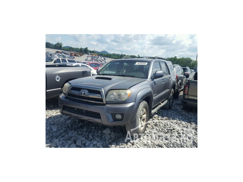 Toyota 4Runner 2007 года за ~713 100 сом