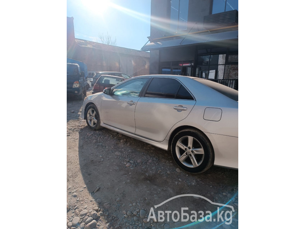 Toyota Camry 2012 года за ~1 146 600 сом