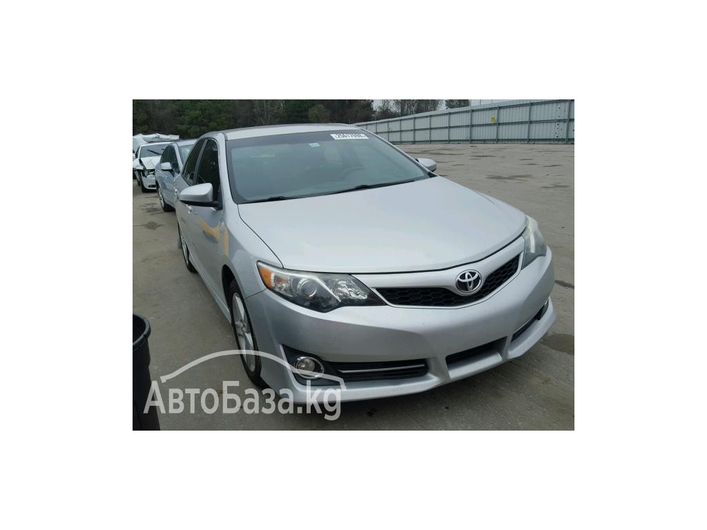 Toyota Camry 2013 года за ~836 300 сом