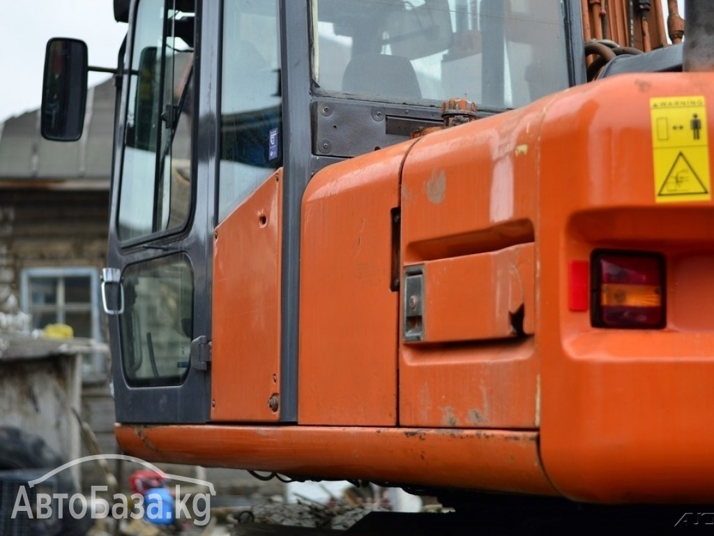 Экскаватор Hitachi 150 W3