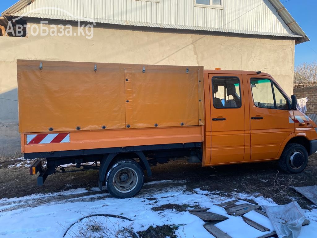 Погрузчик Mercedes Sprinter