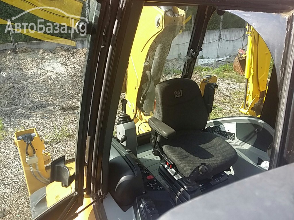 Экскаватор Caterpillar 444F