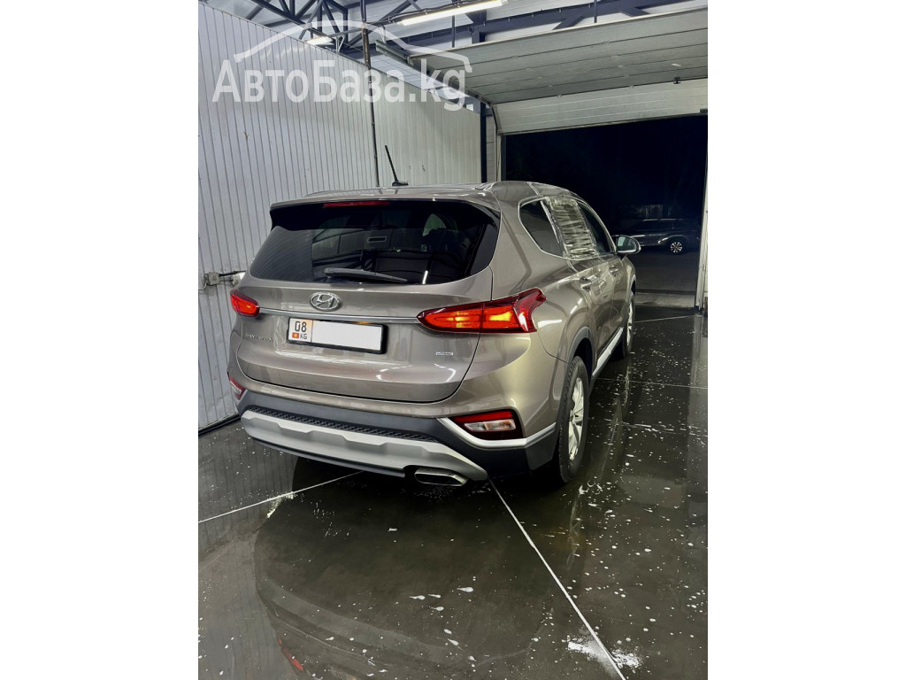 Hyundai Santa Fe 2017 года за ~2 123 900 сом