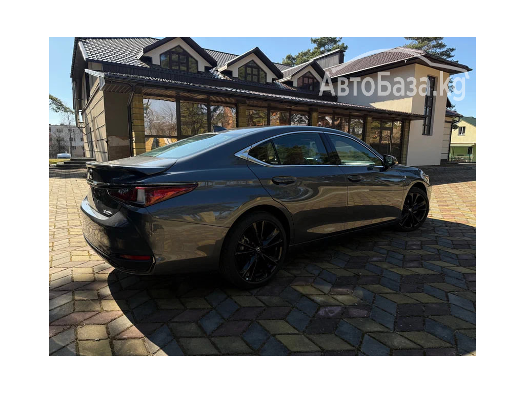 Lexus ES 2017 года за ~4 561 500 сом