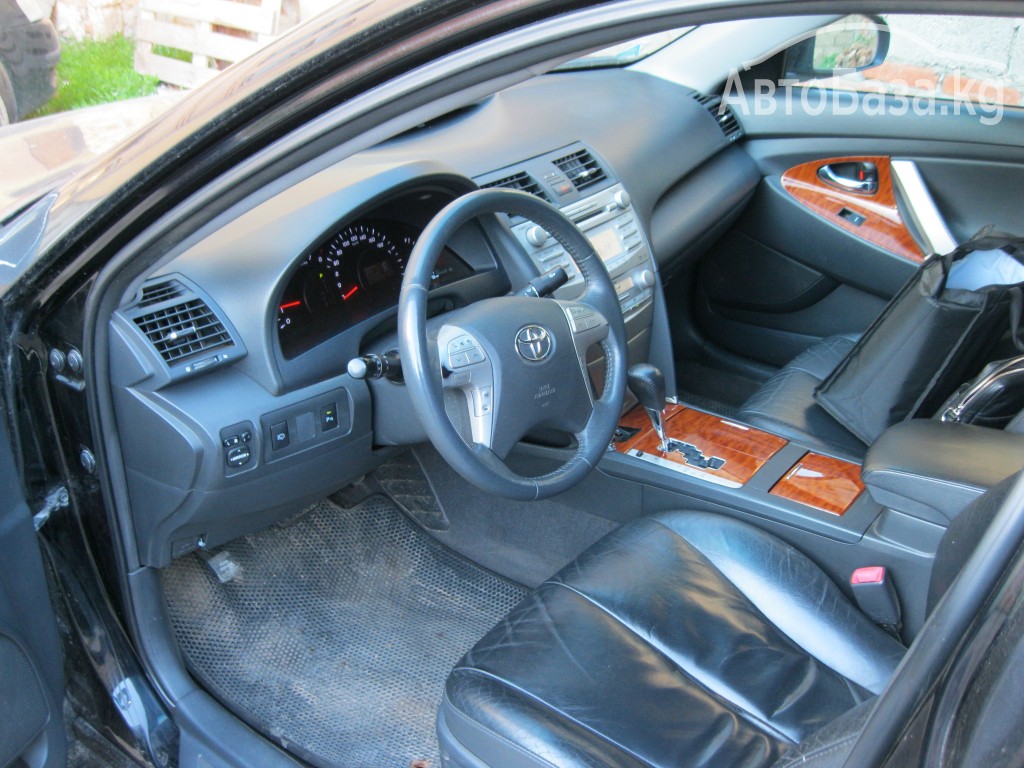 Toyota Camry 2011 года за ~336 200 сом