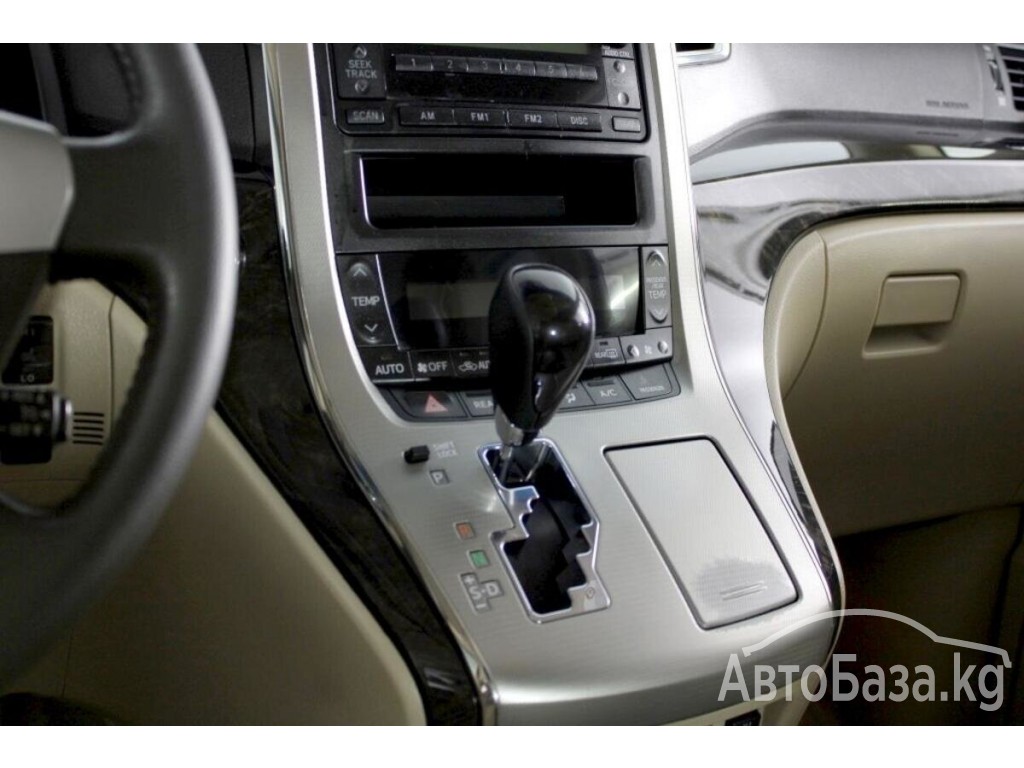 Toyota Alphard 2012 года за ~2 300 900 сом