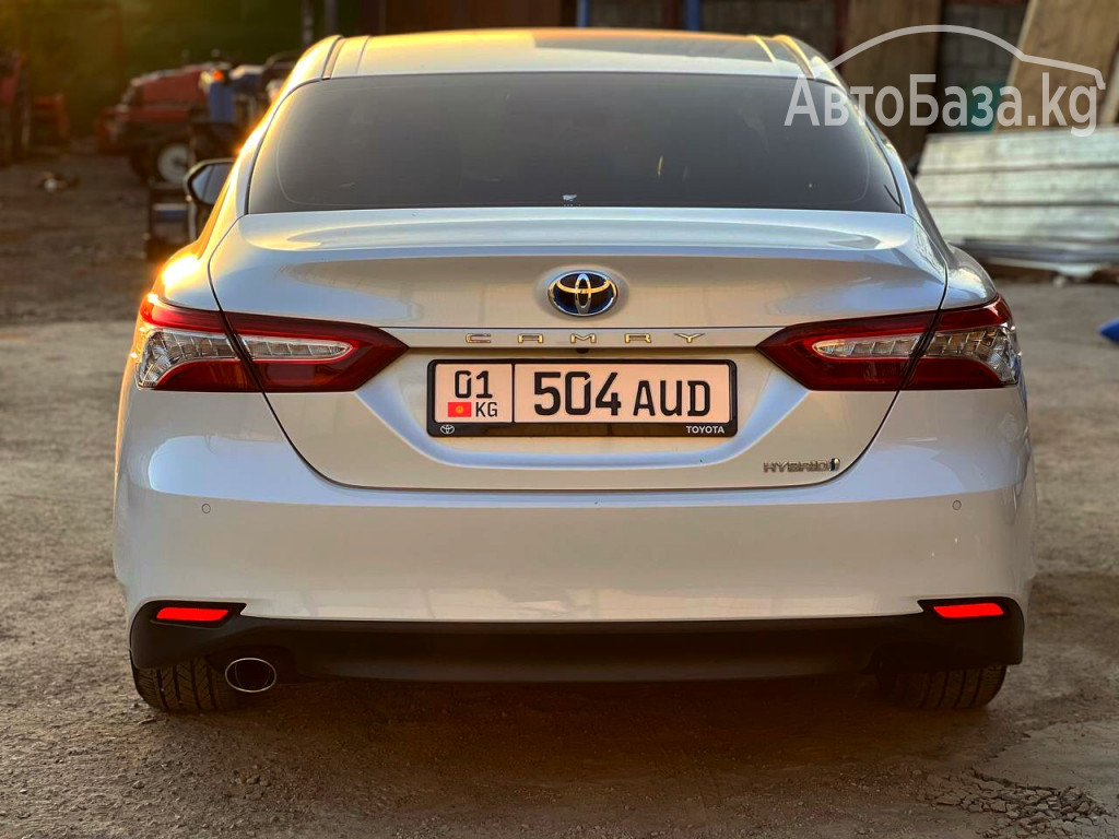 Toyota Camry 2017 года за ~2 368 500 сом