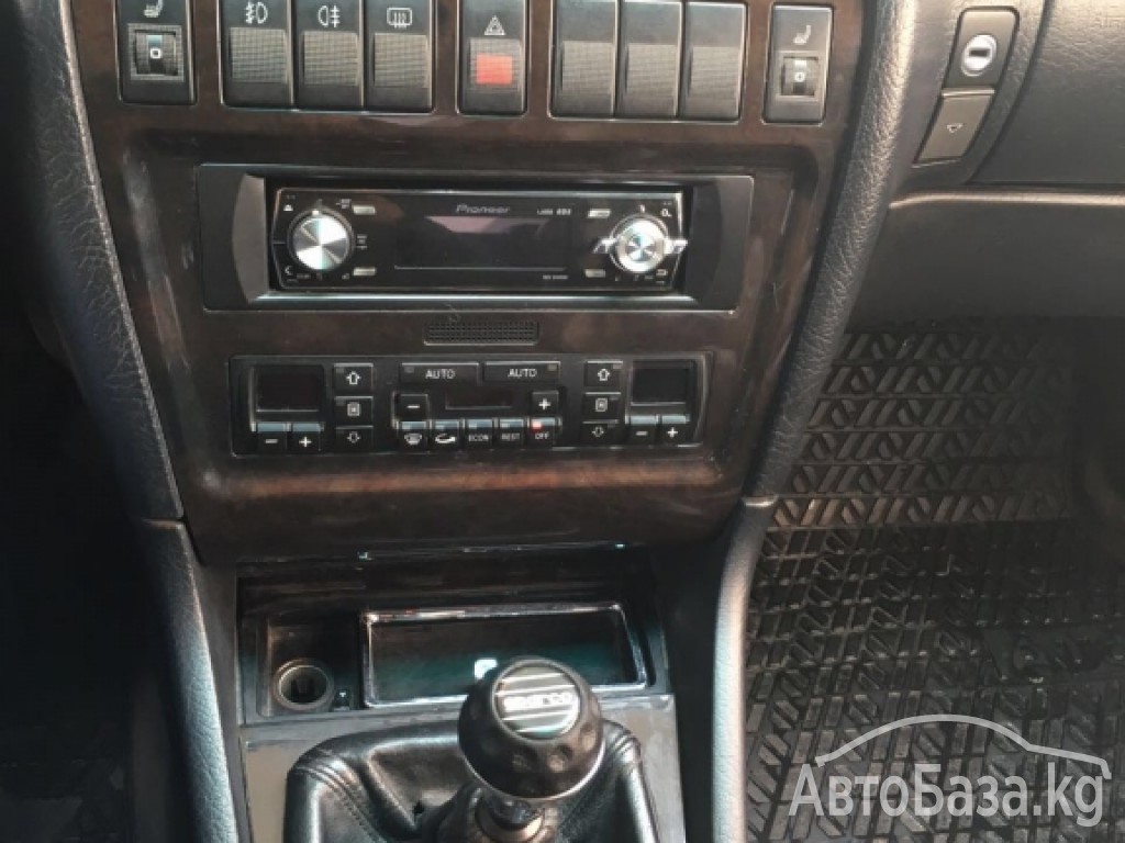 Audi S8 1996 года за 160 000 сом