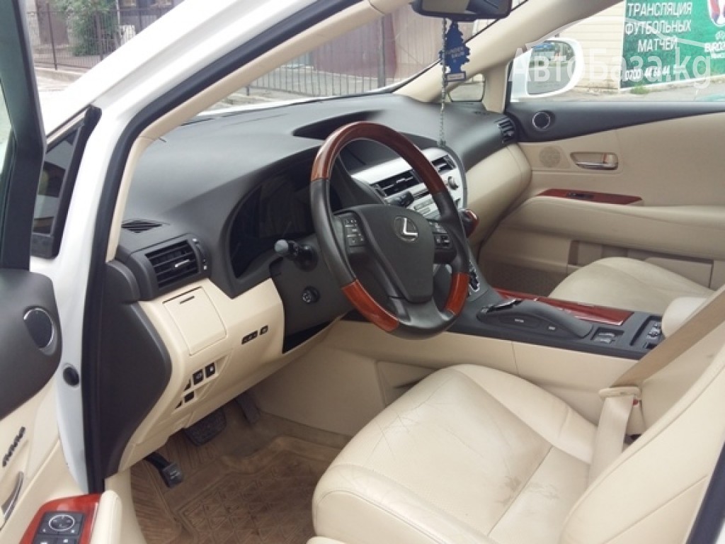 Lexus RX 2012 года за 2 040 000 сом