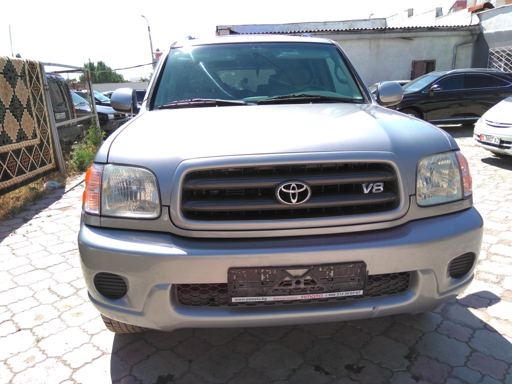 Toyota Sequoia 2001 года за ~948 300 сом